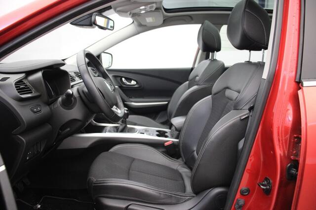 Renault KADJAR 1.2 TCe Intens - Navi, Panorama, Trekhaak, Clima