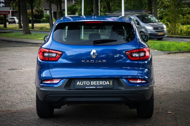 Renault KADJAR TCe 140 EDC Business Edition | Navi | Clima | Cruise | LED | Camera | Stoelverwarming | 17-Inch