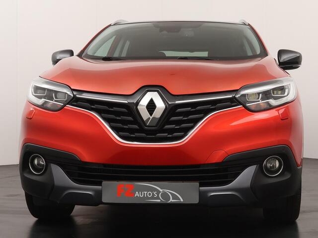Renault KADJAR 1.2 TCe Bose | Leder interieur | Metallic | Trekhaal | hoge instap |