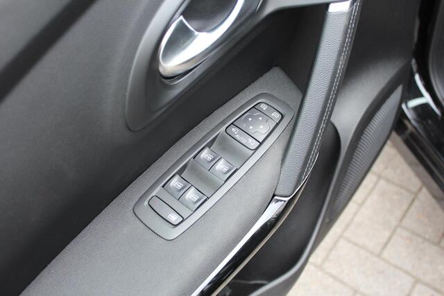 Renault KADJAR 1.3 TCe Limited 140 pk EDC AUTOMAAT Navi,Stoel verw, Clima