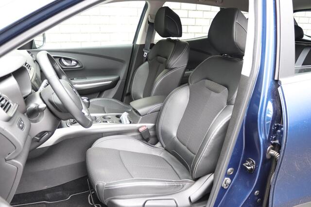 Renault KADJAR 1.2 TCe 130 Intens | Trekhaak | Navigatie | Achteruitrijcamera |