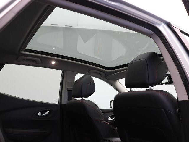 Renault KADJAR 1.3 TCe 160pk Black Edition | Panoramisch dak | Alcantara bekleding | BOSE | Stoelverwarming | Elek. bedienbare stoelen |