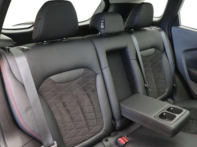 Renault KADJAR 1.3 TCe 160pk Black Edition | Panoramisch dak | Alcantara bekleding | BOSE | Stoelverwarming | Elek. bedienbare stoelen |