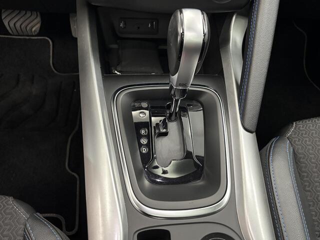 Renault KADJAR 1.2 TCe Bose / AUTOMAAT / Metaalkleur / Pack Luxe / Easy Life Pack / Pack Lumière / Winter Pack / Pack Technology / Parkeersensoren voor + achter / Navigatiesysteem full map / Lichtmetalen velgen 19" / Cruise control / Apple Car Play & Android Auto / Auto