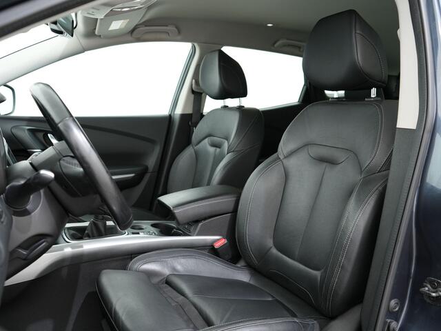 Renault KADJAR 1.3 TCE 140PK INTENS | Leer | Trekhaak | Camera