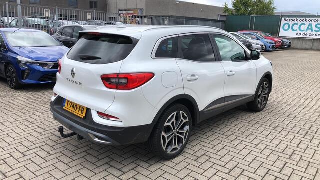 Renault KADJAR 1.3 TCe 158 Techno Automaat | Trekhaak | Achteruitrijcamera | Stoelverwarming |