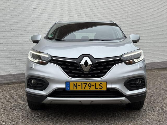 Renault KADJAR 1.3 TCe Zen / Trekhaak / Camera / Climate Control / Cruise Control / Navigatie / Apple carplay & Android auto / Stoelverwarming / Automatisch Dimlicht /
