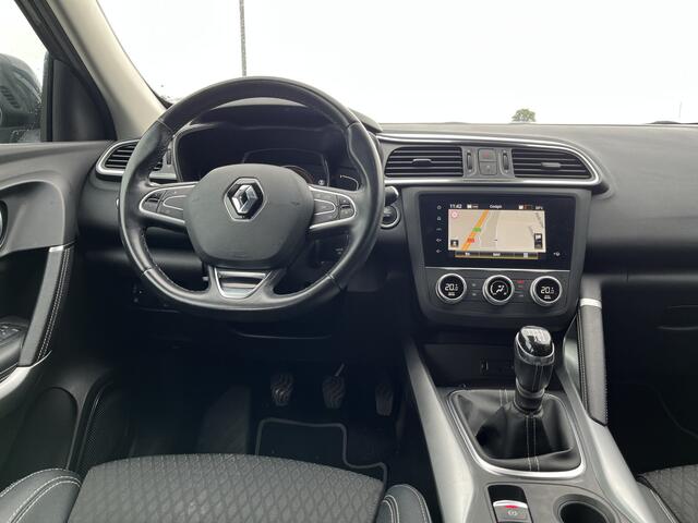 Renault KADJAR 1.3 TCe 160 PK Bose / Dealer onderhouden / Trekhaak / Stoelverw. / Keyless / Camera / PDC V+A / LED verlichting