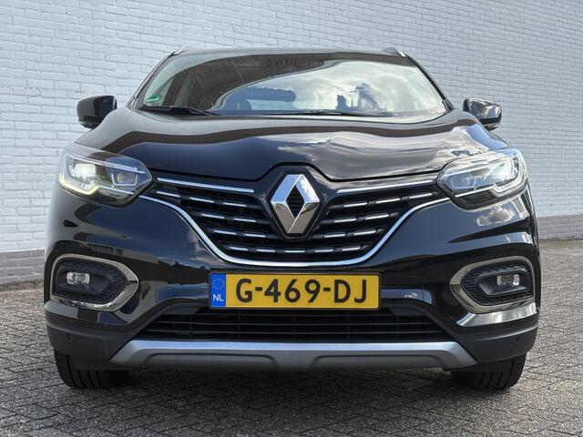 Renault KADJAR 1.3 TCe Zen / Trekhaak / Panorama dak / Camera / Stoelverwarming / BOSE / Climate control / Cruise control / Navigatie / Keyless / LED / DAB /