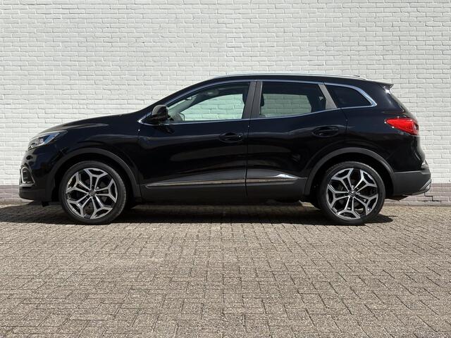 Renault KADJAR 1.3 TCe Zen / Trekhaak / Panorama dak / Camera / Stoelverwarming / BOSE / Climate control / Cruise control / Navigatie / Keyless / LED / DAB /