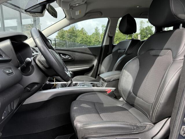 Renault KADJAR 1.2 TCe Intens Navi,Clima,Cruise,Trekhaak,Camera,131pk,Stoelverwarming,Dealer Onderhouden,N.A.P,APK tot 07-2026