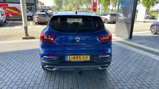 Renault KADJAR 1.3 TCe Intens TREKHAAK / AUTOMAAT / ELEC RAMEN EN VERSTELBARE SPIEGELS /CLIMOTRONIC / NAVIGATIE / BLEUTOOTH / GLAZENDAK MET VERDUISTERING