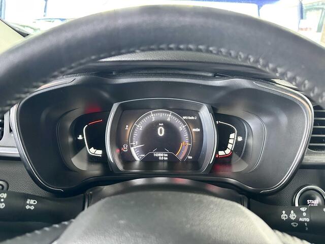 Renault KADJAR 1.2 TCe Intens Trekhaak | Navi | Clima | Keyless entry | NAP.