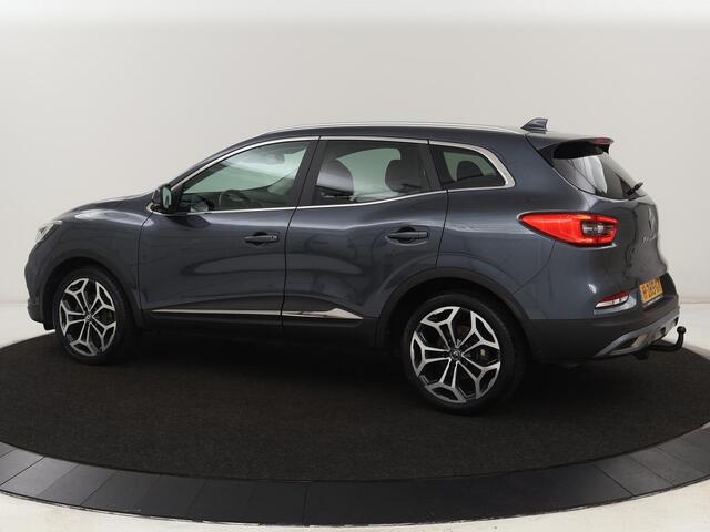 Renault KADJAR 1.3 TCe Zen | Panoramadak | Trekhaak | Leder | Keyless | Full LED | Camera | Sfeerverlichting | Carplay | Navigatie | Stoelverwarming | LMV 19 inch