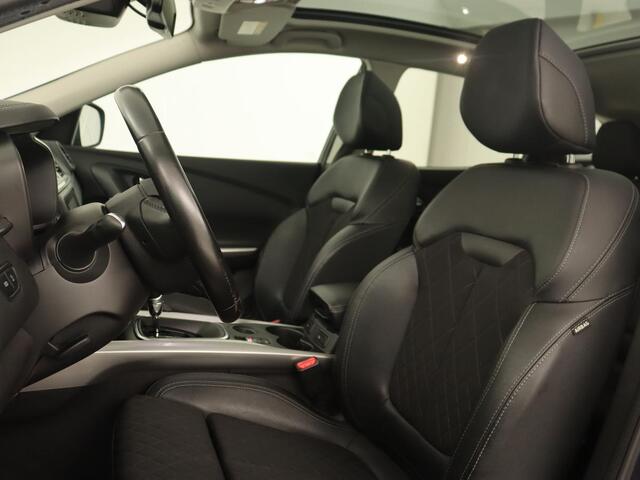 Renault KADJAR 1.3 TCe Zen | Panoramadak | Trekhaak | Leder | Keyless | Full LED | Camera | Sfeerverlichting | Carplay | Navigatie | Stoelverwarming | LMV 19 inch