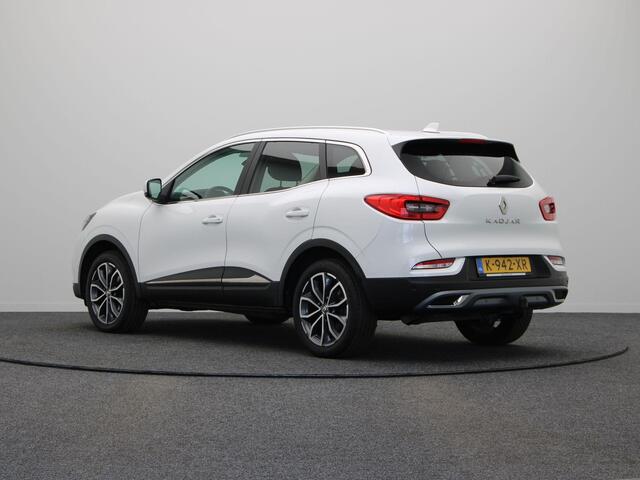 Renault KADJAR TCe 140pk Intens | Climate control | Dodehoeksensor | Achteruitrijcamera met parkeersensoren voor/achter | Trekhaak