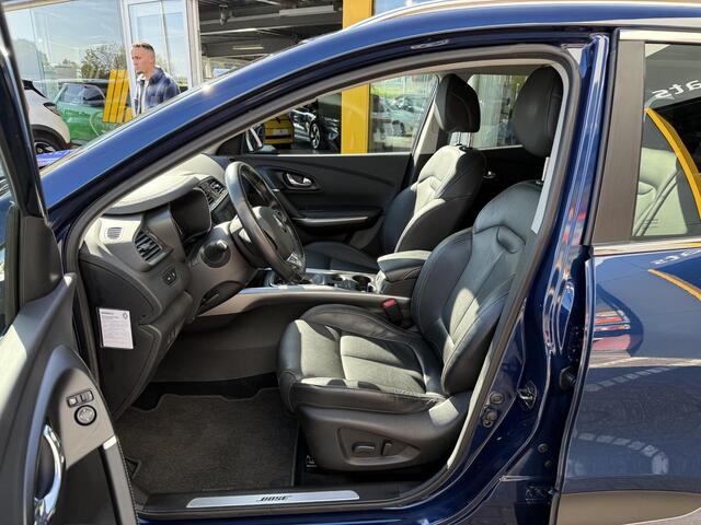 Renault KADJAR 1.2 TCe Bose | Trekhaak | Pack winter | Navigatie | Achteruitrijcamera | LED | DAB | Climate Control | Key-less | Leer |