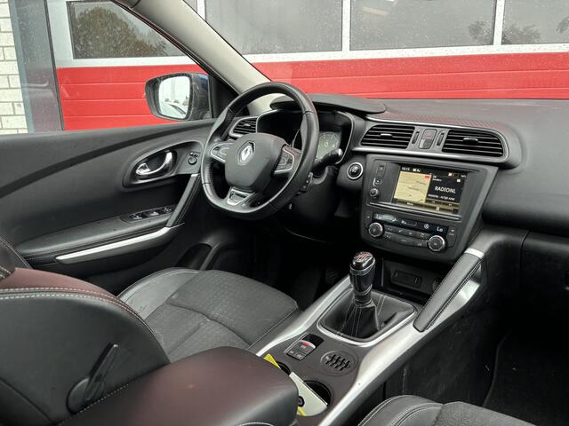Renault KADJAR 1.2 TCe Intens STOELVERW / NAVI / CAMERA / CLIMA / PDC / BLUETOOTH / CRUISE / DAB+ / NL-AUTO