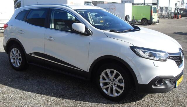 Renault KADJAR 1.2 TCe Intens automaat limeted trekhaak navigatie airco cruise control