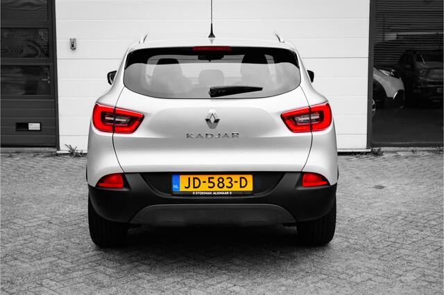 Renault KADJAR 1.2 TCe 130 PK Intens | Semi-elektrische Trekhaak | Camera achter | 4 seizoenbanden | ECC | | incl. Bovag rijklaarpakket met 12 maanden garantie |