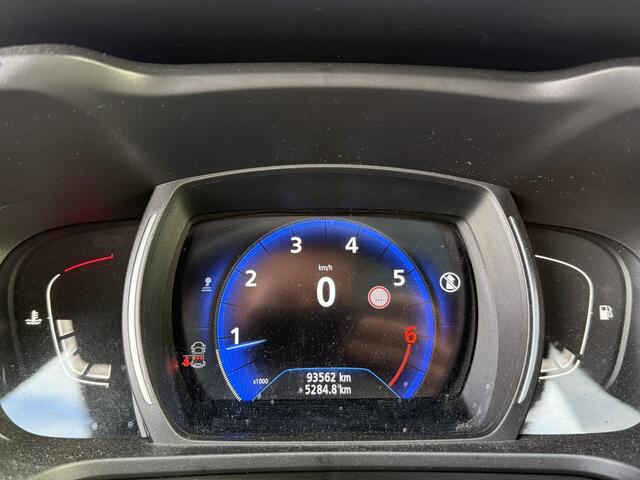 Renault KADJAR 1.3 TCe Intens (Hoge instap) Panoramadak | Trekhaak | Navigatie | Camera | Dealer Onderhouden