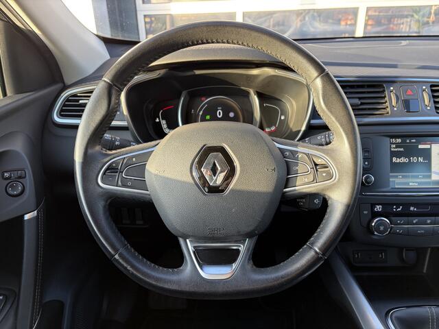 Renault KADJAR 1.2 TCe Intens 131pk | Airco automatisch | Bluetooth | Cruise control | Dab | Navigatiesysteem full map | Parkeersensor voor en achter | Trekhaak | Zeer nette auto!