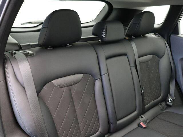 Renault KADJAR TCe 140pk Intens | Stoelverwarming | Bose | Navigatie | LED koplampen | Keyless | Cruise controle | Panoramadak | Trekhaak |