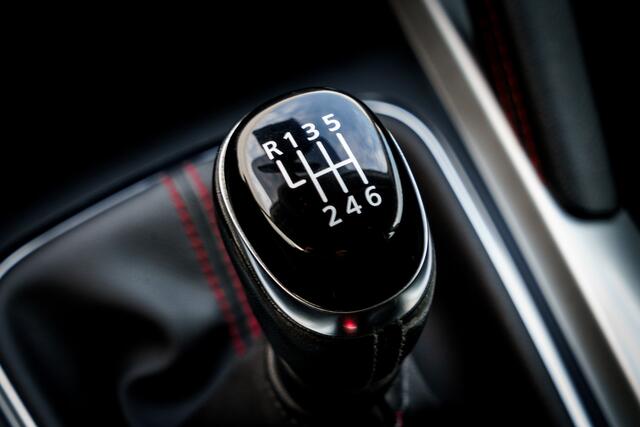 Renault KADJAR 1.6 TCe 165 Pk Bose I Comfort Leder I Trekhaak I 19 inch. LMV I LED I Camera