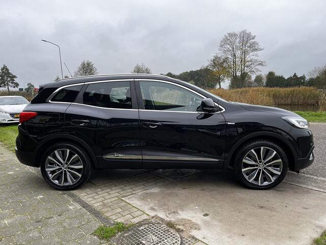 Renault KADJAR 1.2 TCe Bose / 130 PK / Automaat / Trekhaak / Keyless / Lane assist / PDC 360'' /