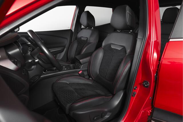 Renault KADJAR 1.3 TCe 160 PK Black Edition - Automaat Orig. NL | Cruise | PDC | Camera | NAV + App. Connect | Stoelverw. | ECC | Bose | Trekhaak | LM 19" |