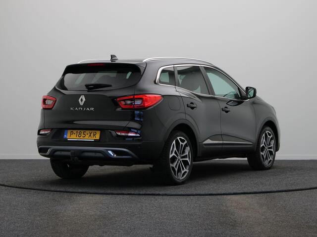 Renault KADJAR 140pk TCe Techno | Elek. uitklapbare trekhaak | Panoramadak | Dealer onderhouden | Stoelverwarming | Achteruitrijcamera |