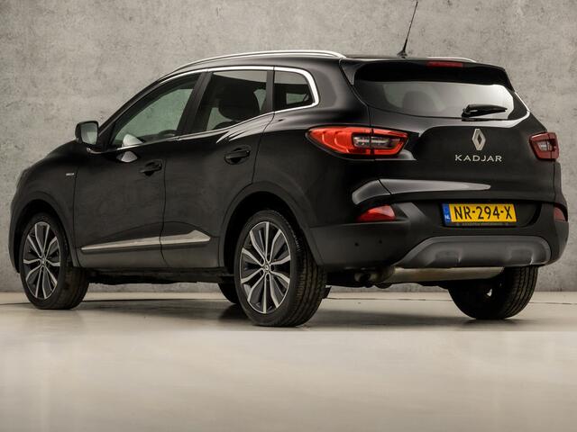 Renault KADJAR 1.2 TCe Bose Sport Automaat (NAVIGATIE, CLIMATE, BOSE AUDIO, LEDER, STOELVERWARMING, SPORTSTOELEN, GETINT GLAS, LED KOPLAMPEN, NIEUWSTAAT)