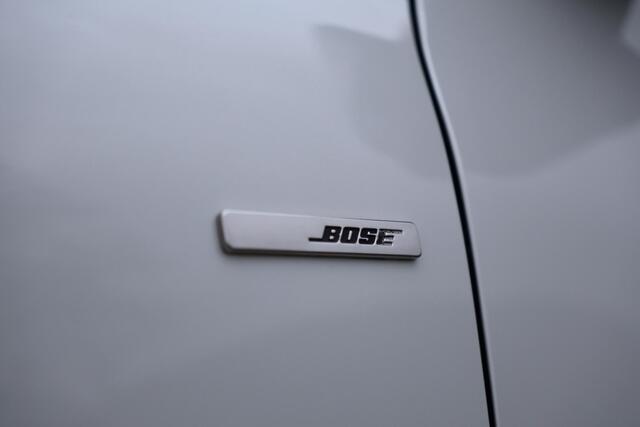 Renault KADJAR 1.2 TCe Bose Bose | Navi | Stoelverwarming | Klima | Led Pure Vision | Acheruitrijcamera | Lichtmetalen velgen | Bluetooth I Etc.