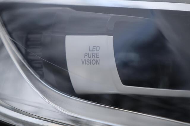 Renault KADJAR 1.2 TCe Bose Bose | Navi | Stoelverwarming | Klima | Led Pure Vision | Acheruitrijcamera | Lichtmetalen velgen | Bluetooth I Etc.