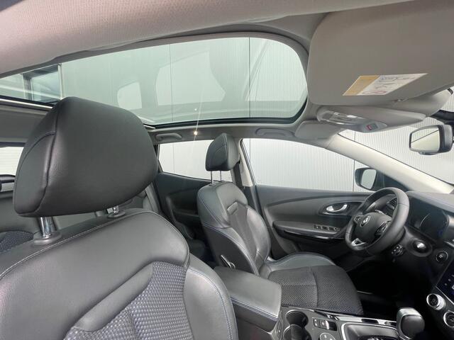 Renault KADJAR 1.3 TCe Intens Automaat Navigatie, Panoramadak, Climate Control, Cruise Control, Trekhaak, Stoelverwarming