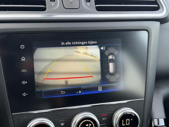 Renault KADJAR 1.3 TCe Techno Automaat / Trekhaak 1500 Kg Trekgewicht / Camera / Navigatie / Dodehoek Detectie / Cruise Control / Climate Control /