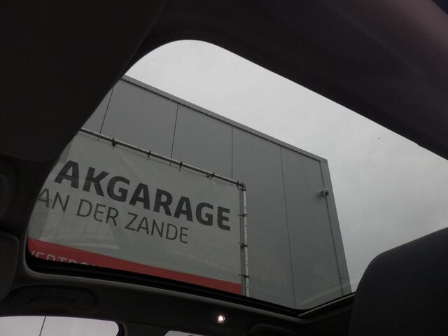 Renault KADJAR 1.2 TCe Intens, Panodak, Camera, Trekhaak, Compleet!