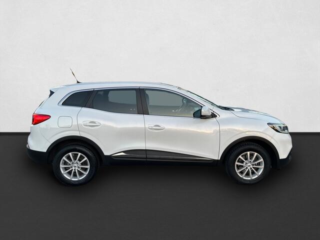 Renault KADJAR 1.2 TCe Limited CRUISE / TREKHAAK / ALL SEASON / NAVI / CLIMATE