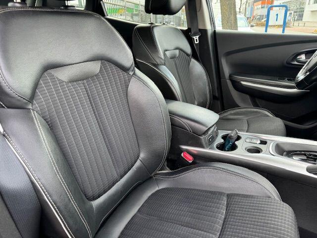 Renault KADJAR 1.2 TCe Bose Automaat Airco/ECC,Navigatie,Camera,Half Leder