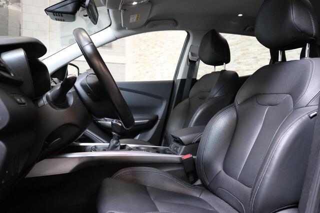 Renault KADJAR 1.2 TCe Bose | CAMERA | TREKHAAK | LEDER | STOELVERW. | CARPLAY | NAVI |