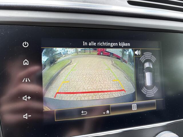 Renault KADJAR 1.3 TCe Intens / Dealer Onderhouden / Carplay / Android Auto / Dodehoekdetectie / Stoelverwarming / Cruise Control / Camera / Sensoren Achter en Voor /