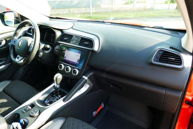 Renault KADJAR 1.3 140pk TCe Black Edition. Adap Cruise, Navi, Camera, Half Leer, StoelVerw, Led Koplmapen