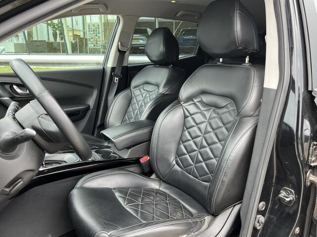 Renault KADJAR 1.3 TCe / Automaat / 140PK / Trekhaak / Leder / Stoelverw. / Parkeerhulp.A /