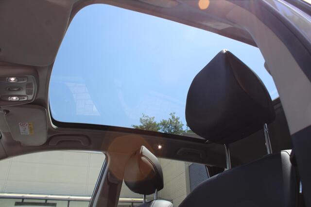 Renault KADJAR 1.3 TCe Black Edition | Panorama | Trekhaak | Bose