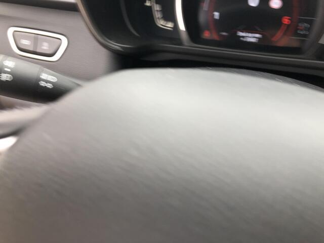 Renault KADJAR 1.3 TCe 160PK Intens Automaat NAVI|CLIMATE|CAMERA|APPLE/ANDROID|PDC|STOELVERWARMING|DAB|18"