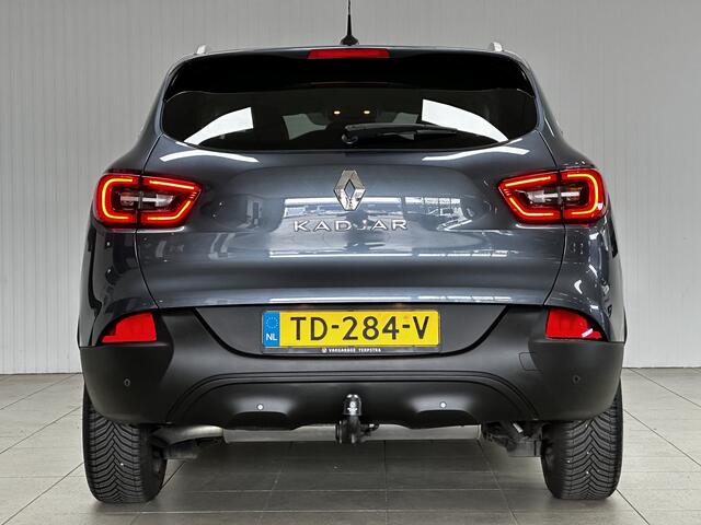 Renault KADJAR 1.2 TCe Limited/ Trekhaak/ Keyless/ Half-Leder/ DAB+/ Apple + Android/ Navi/ Clima/ Cruise/ Bluetooth/ Armsteun/ Multi. LEDER. Stuur/ 17'' LMV/ Mistl./ PDC V+A/ Extra getint glas.
