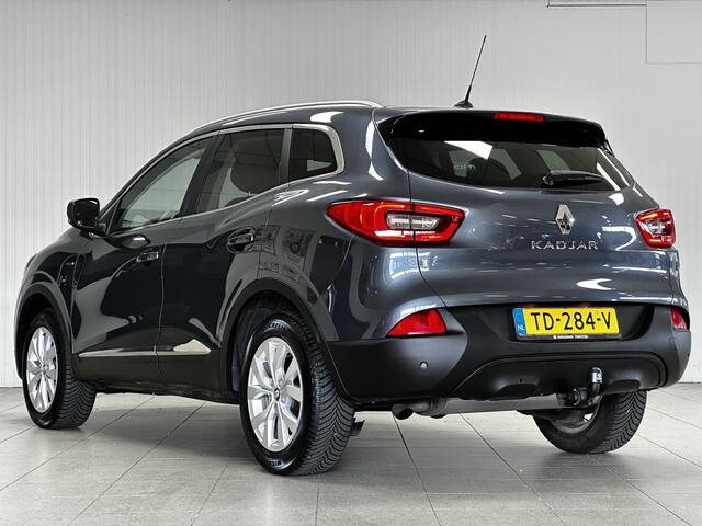 Renault KADJAR 1.2 TCe Limited/ Trekhaak/ Keyless/ Half-Leder/ DAB+/ Apple + Android/ Navi/ Clima/ Cruise/ Bluetooth/ Armsteun/ Multi. LEDER. Stuur/ 17'' LMV/ Mistl./ PDC V+A/ Extra getint glas.