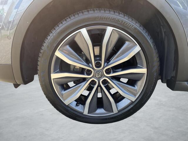Renault KADJAR 1.3 TCe Intens , Trekhaak, Half Leder, All Season, LMV 18 Inch, Bose, Cruise, Clima, Stoelverwarming, Camera, Navi, Apple Carplay, Android Auto, PDC, BSM