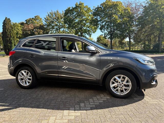 Renault KADJAR 1.2 TCE 130 Intens Panorama Dak Leder Parkeerhulp Navigatie