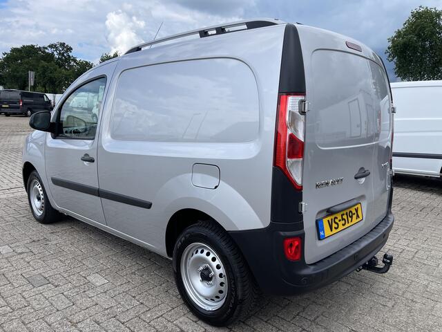 Renault KANGOO Express 1.5 dCi 75 Express Comfort / vaste prijs rijklaar ¤ 10.950 marge ( btw vrij ) / lease vanaf ¤ 238 / airco / cruise / navi / zilver metallic / trekhaak / dakrails